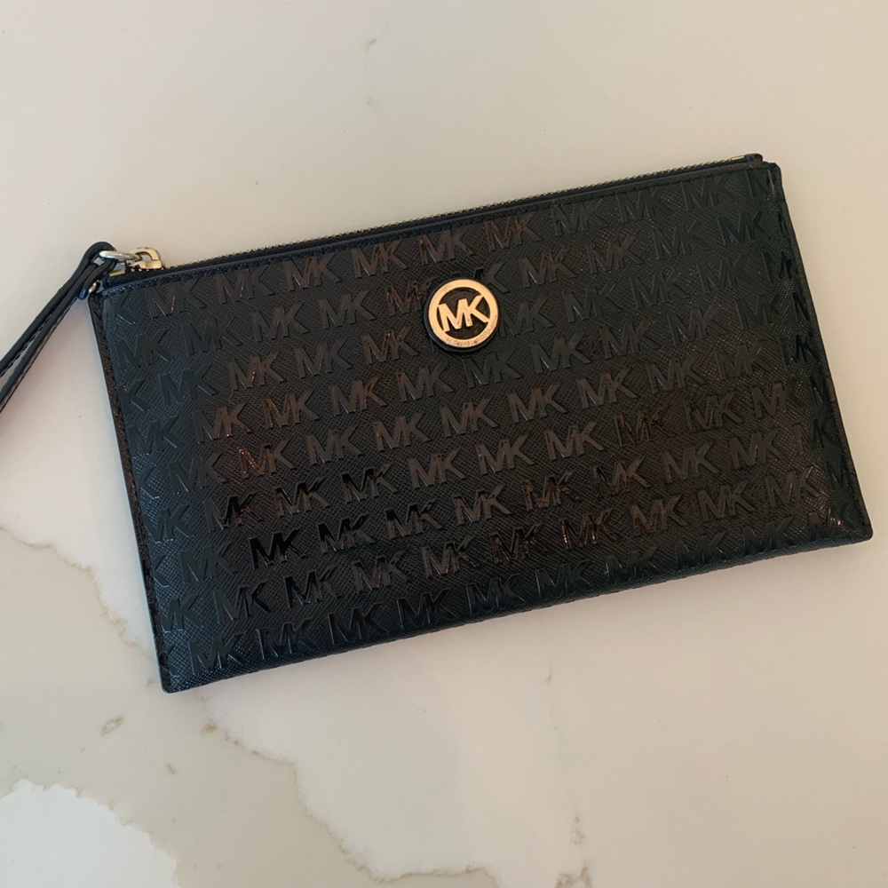 Michael Kors Clutch